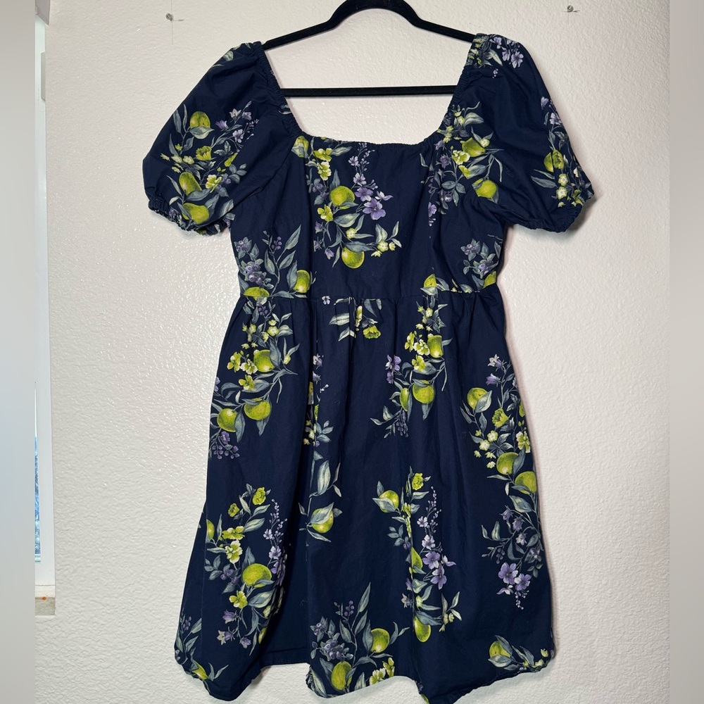 Time and Tru Navy Floral Puff Sleeve Dress